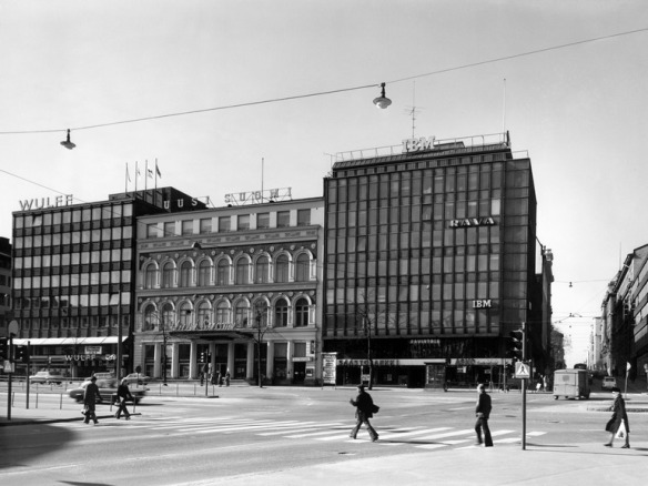 1975 . Mannerheimintie 8, 6, 4. IBM, sanomalehti Uusi Suomi, toimistotarvikemyymälä Wulff.